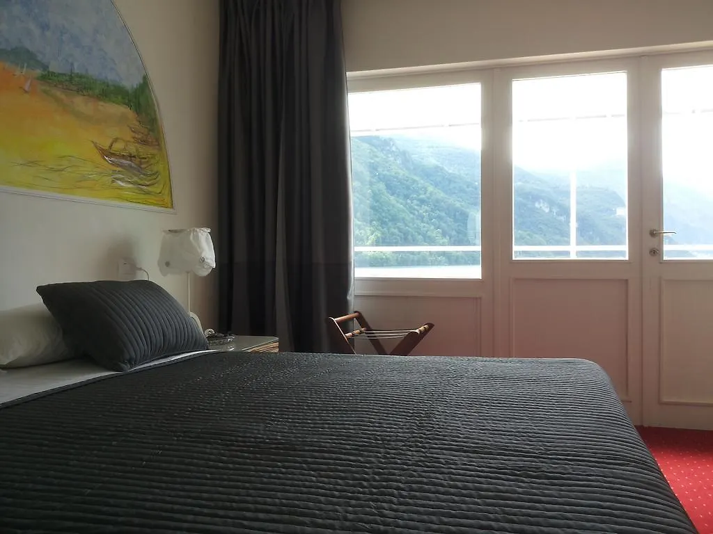 Hotel Nautilus Valmadrera
